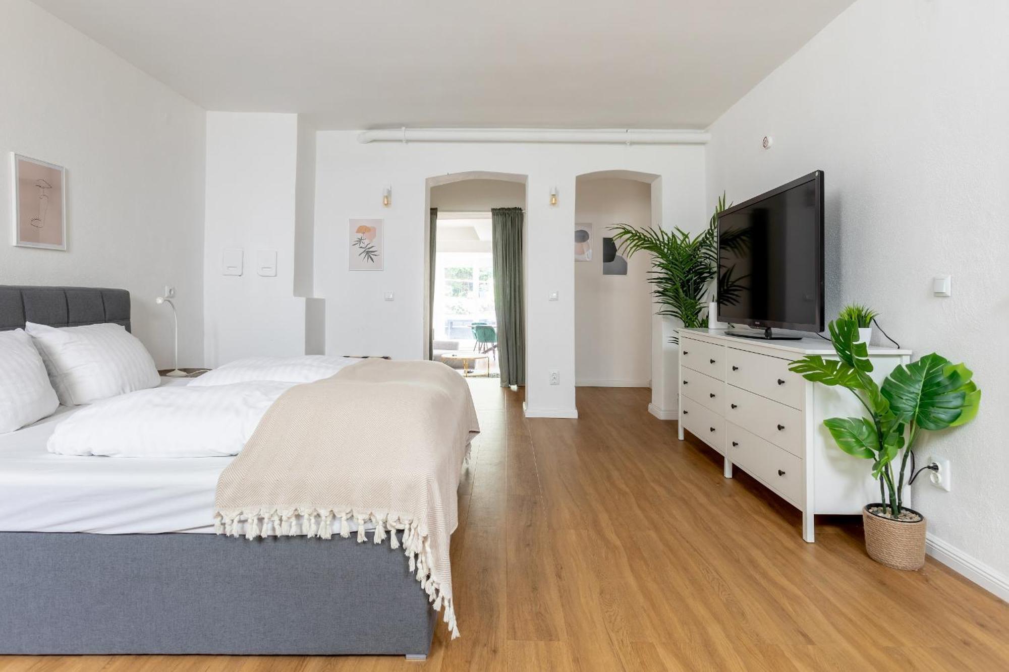 Global Living - Design Apartment I Central I Beamer I Kitchen I Terrace I Berlin Exterior photo